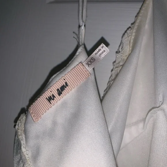 White Lace Dress - Picture 7 of 8